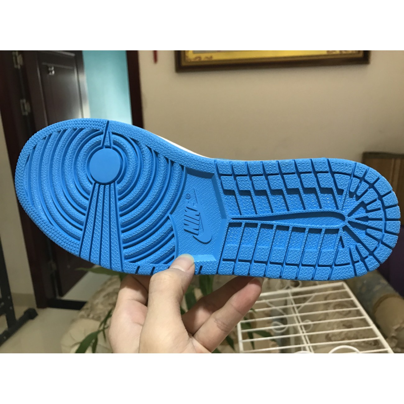 Air Jordan 1 High OG UNC 555088-117