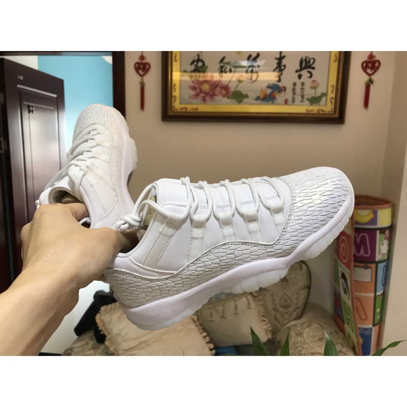 Air Jordan 11 Low GS Heiress White 897331-100