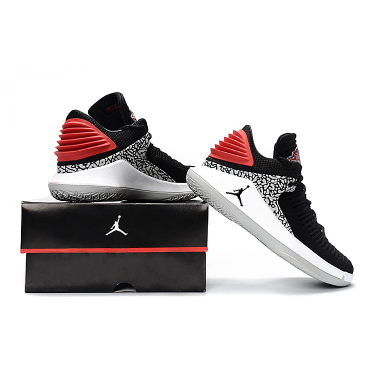 Air Jordan 32 XXXII Low Crack / Black