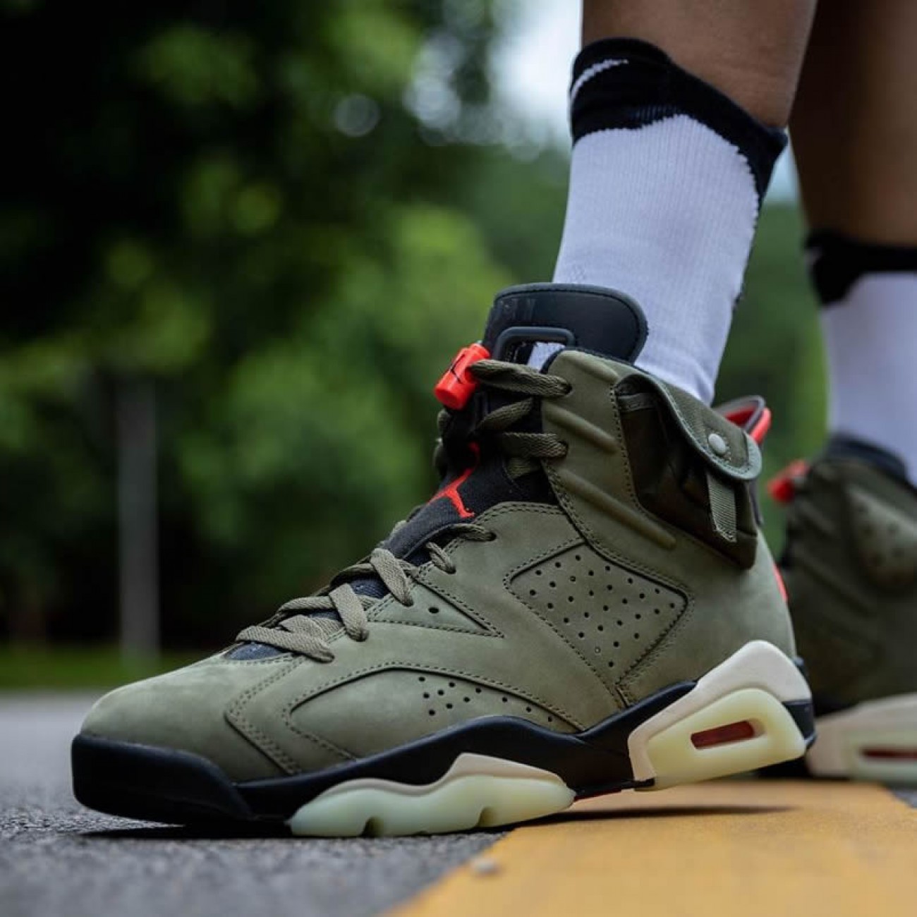 Travis Scott x Air Jordan 6 Olive Cactus Jack For Sale CN1084-200