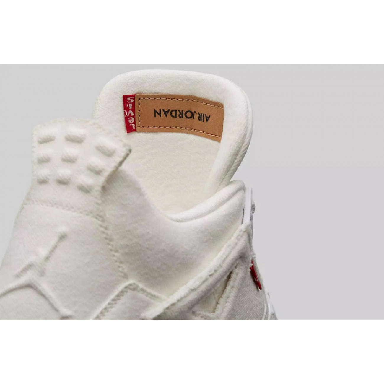 Levi's x Air Jordan 4 Retro White Denim AO2571-100