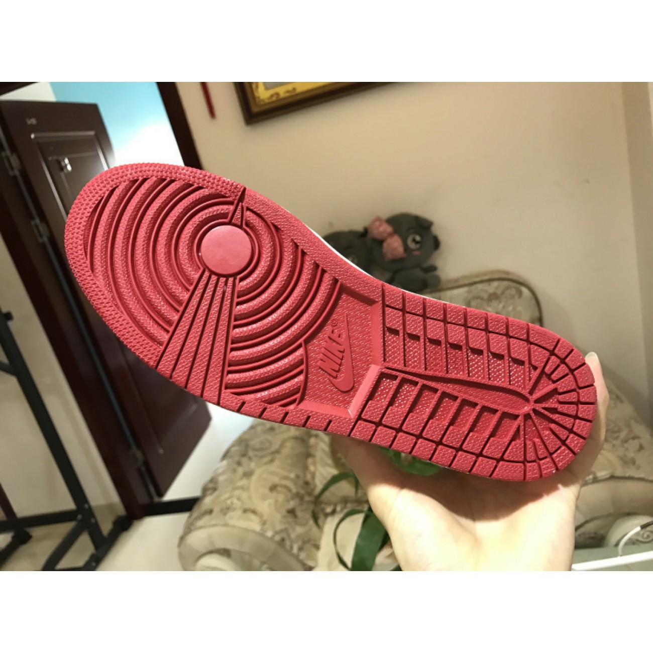 Air Jordan 1 OG High Metallic Red 555088-103