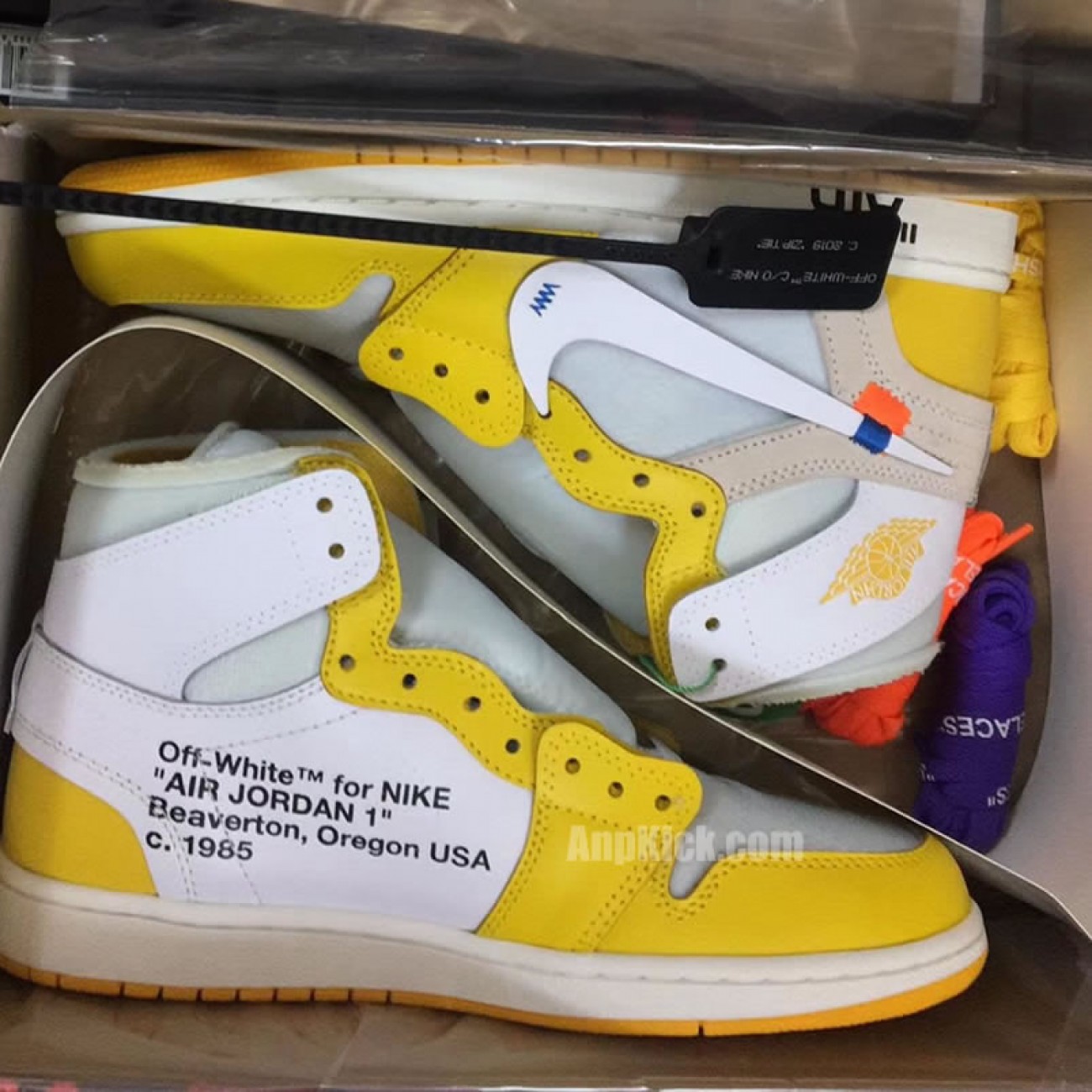 Off-White x Air Jordan 1 Yellow Chicago New Release For Sale