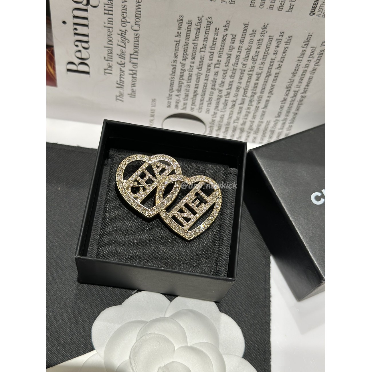 Chanel Double Heart Gold Brooch