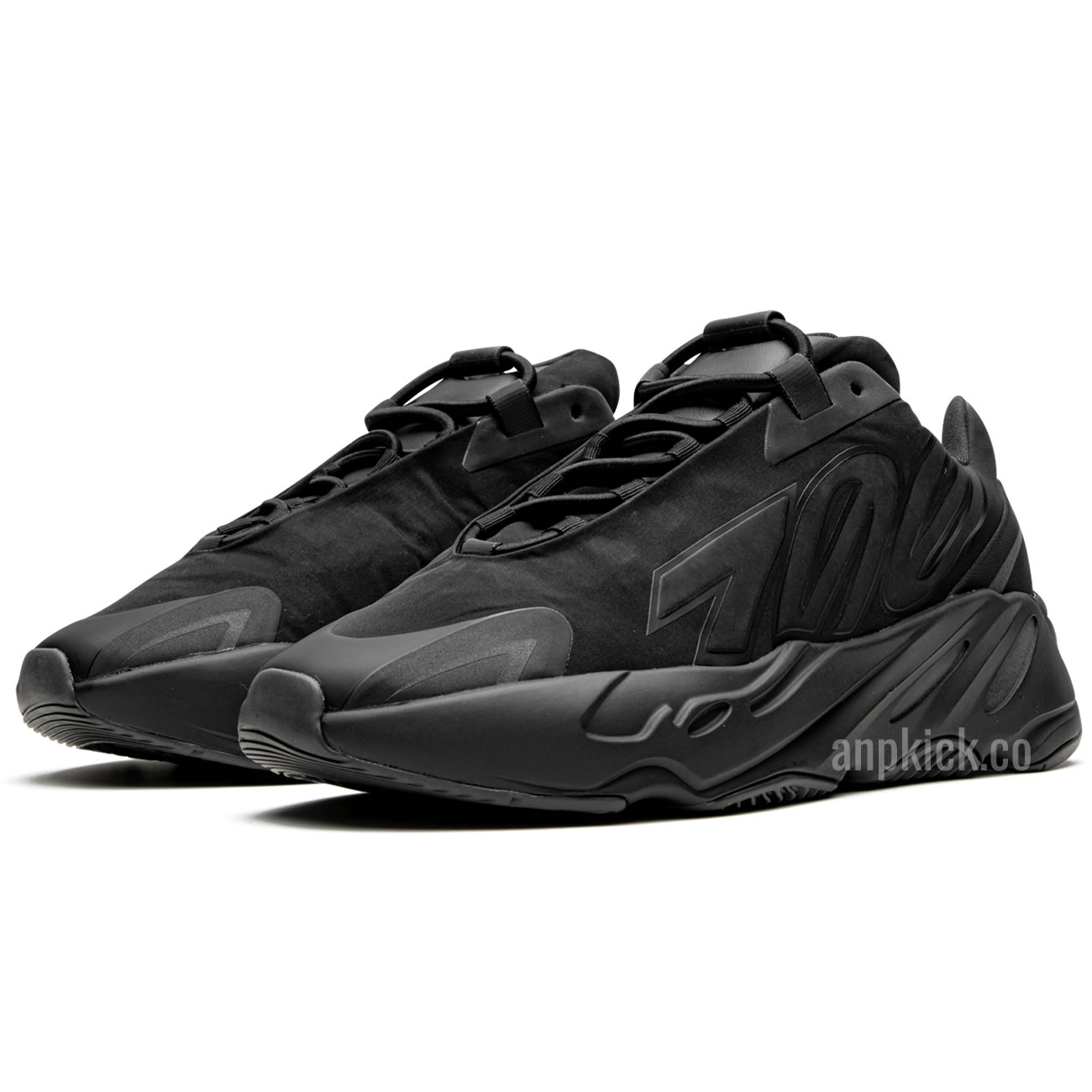 adidas Yeezy Boost 700 MNVN Triple Black FV4440