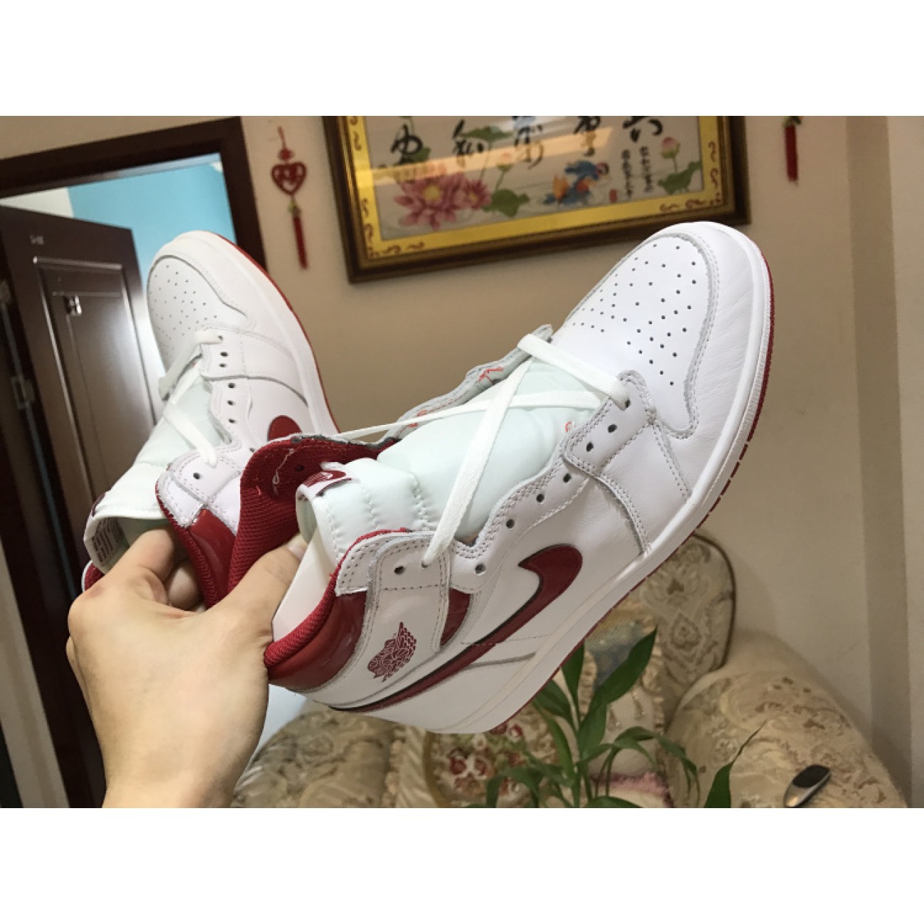 Air Jordan 1 OG High Metallic Red 555088-103