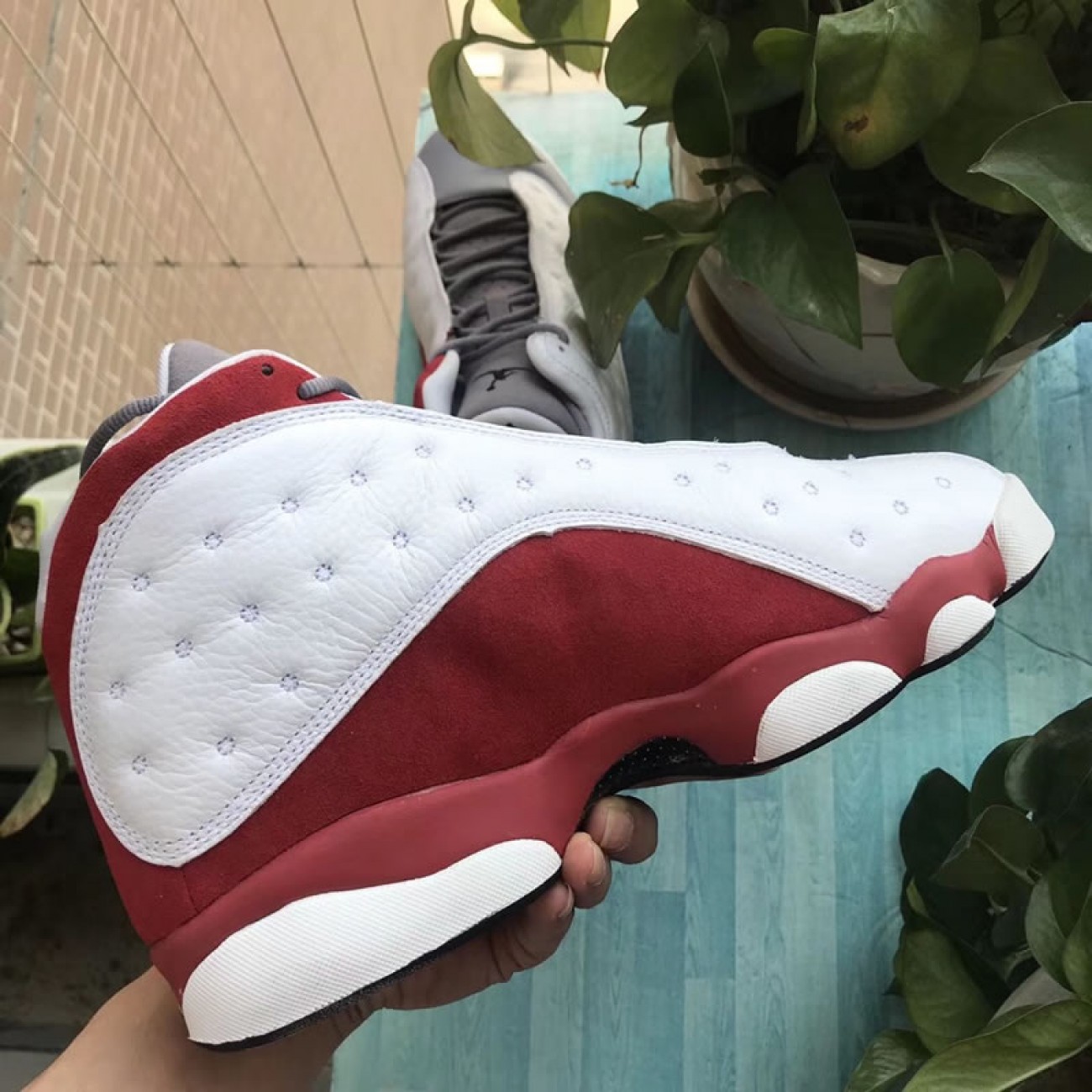 Air Jordan 13 Retro Cement Grey Toe 414571-126