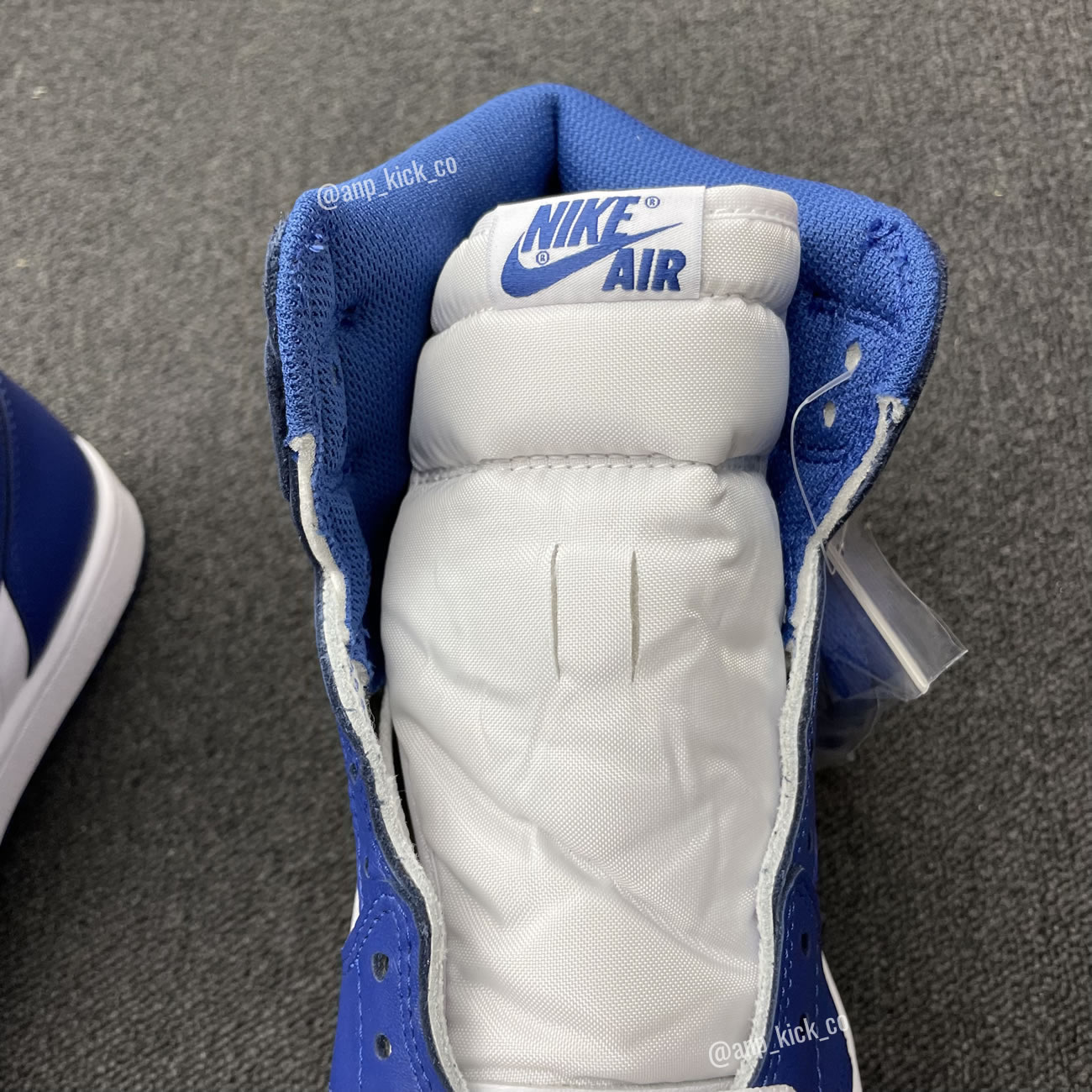 Air Jordan 1 Retro High OG Storm Blue 555088-127