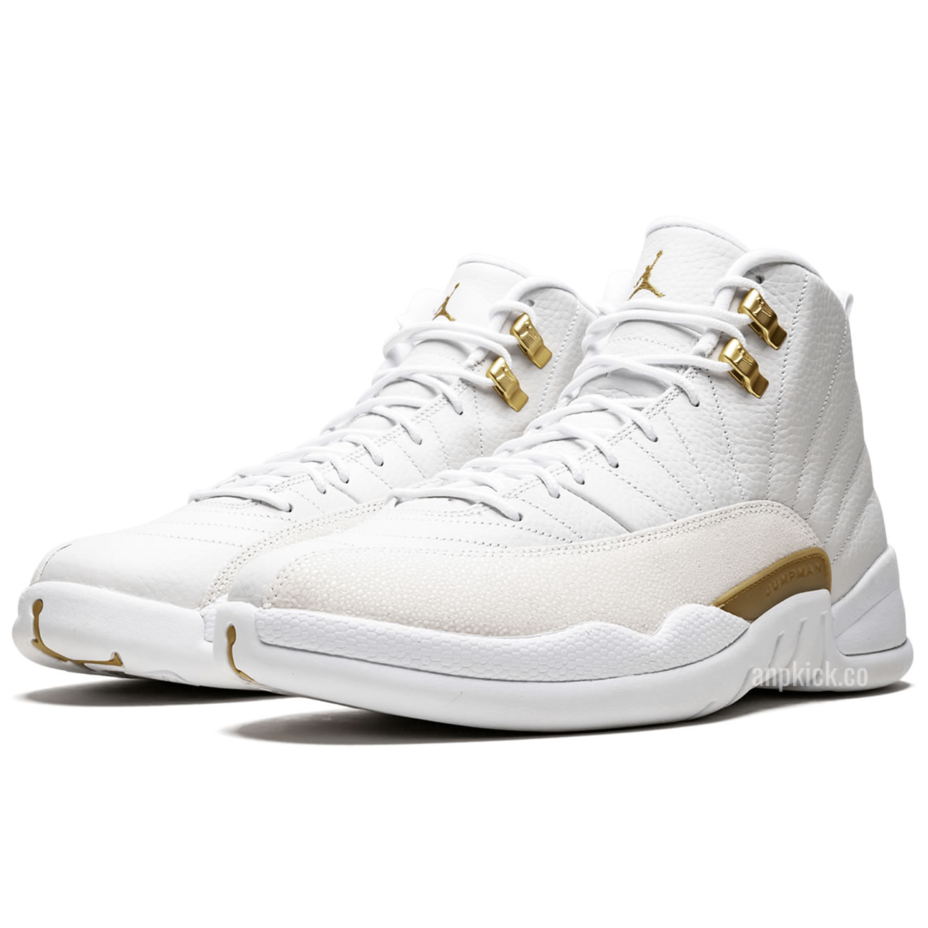 Air Jordan 12 Retro OVO White / Metallic Gold 873864-102
