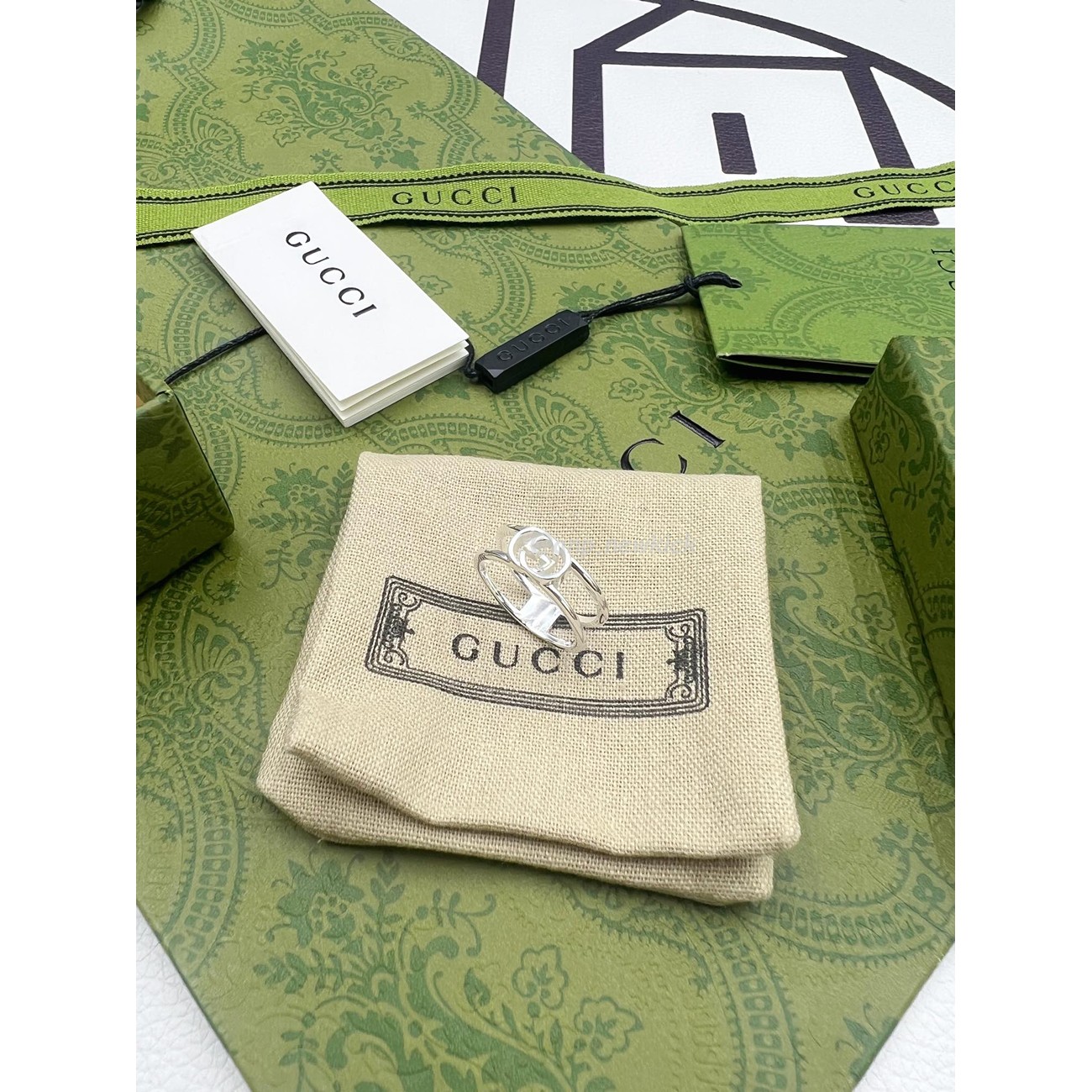 GUCCI Interlocking G ring