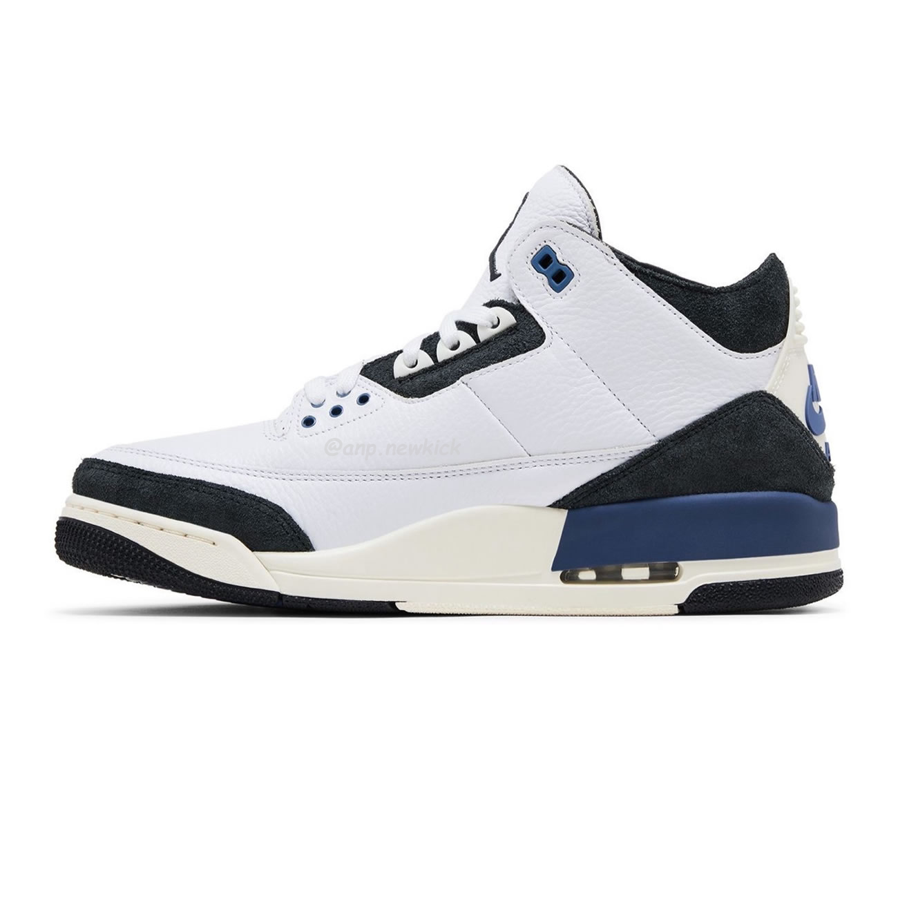 Air Jordan 3 Retro OG SP A Ma Maniére Diffused Blue HV8571-100