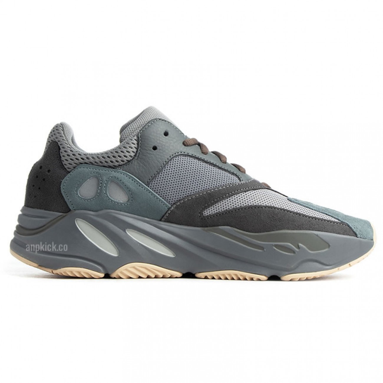 adidas Yeezy Boost 700 Teal Blue 2019 Release Date On Feet Outfit FW2499