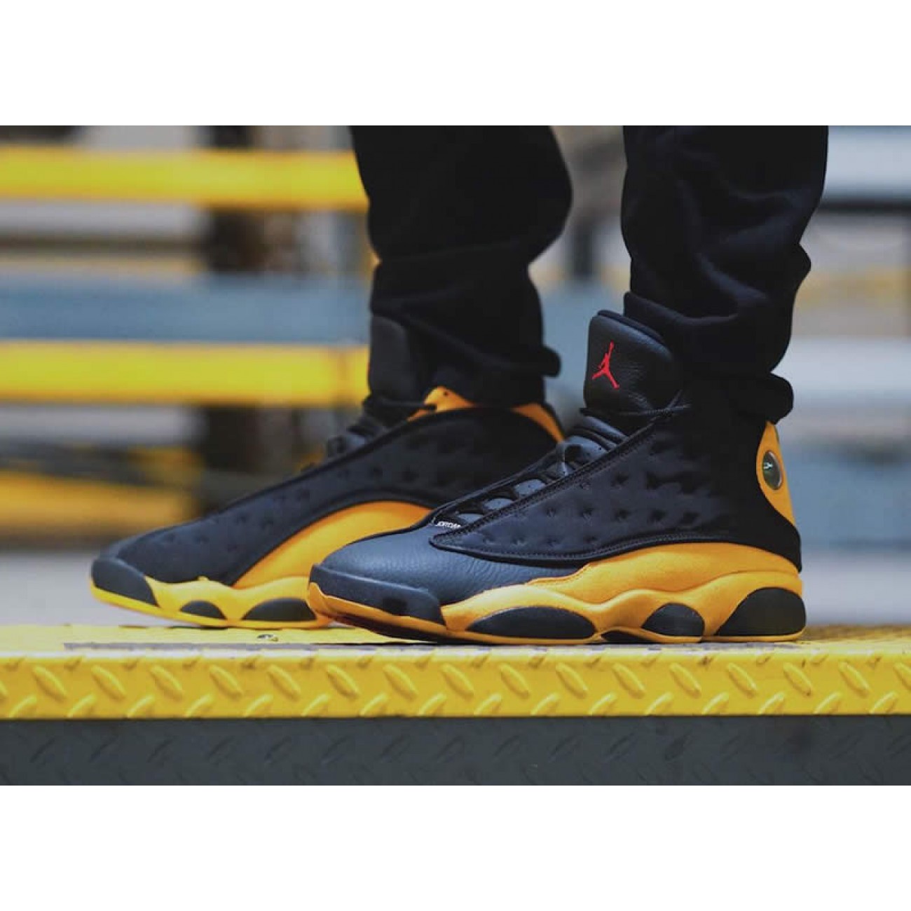 Air Jordan 13 Melo Class of 2002 Black and Yellow/Gold 414571-035