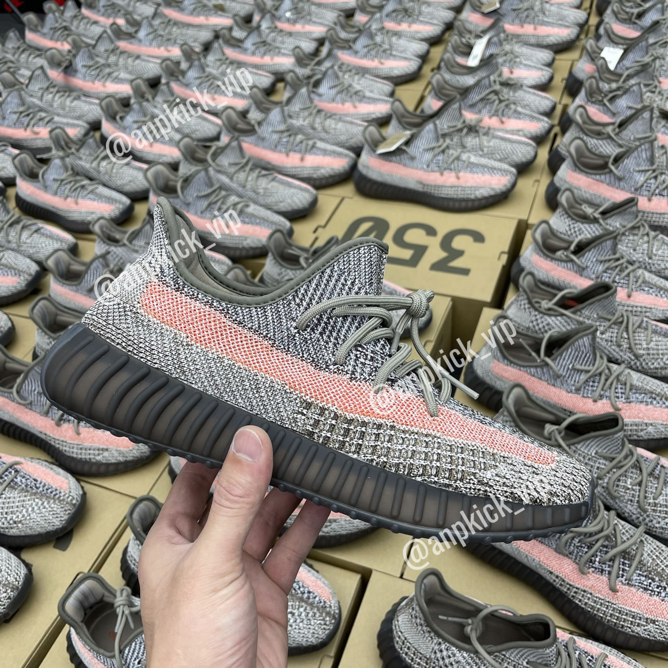 adidas Yeezy Boost 350 V2 Ash Stone GW0089