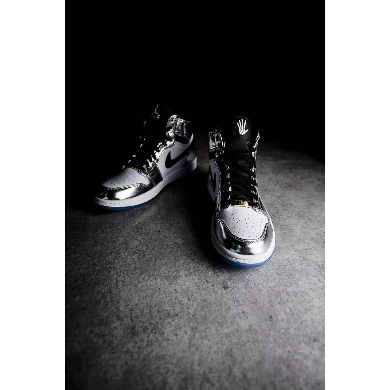 Air Jordan 1 High Think 1 Pass The Torch Kawhi Leonard AQ7476-016