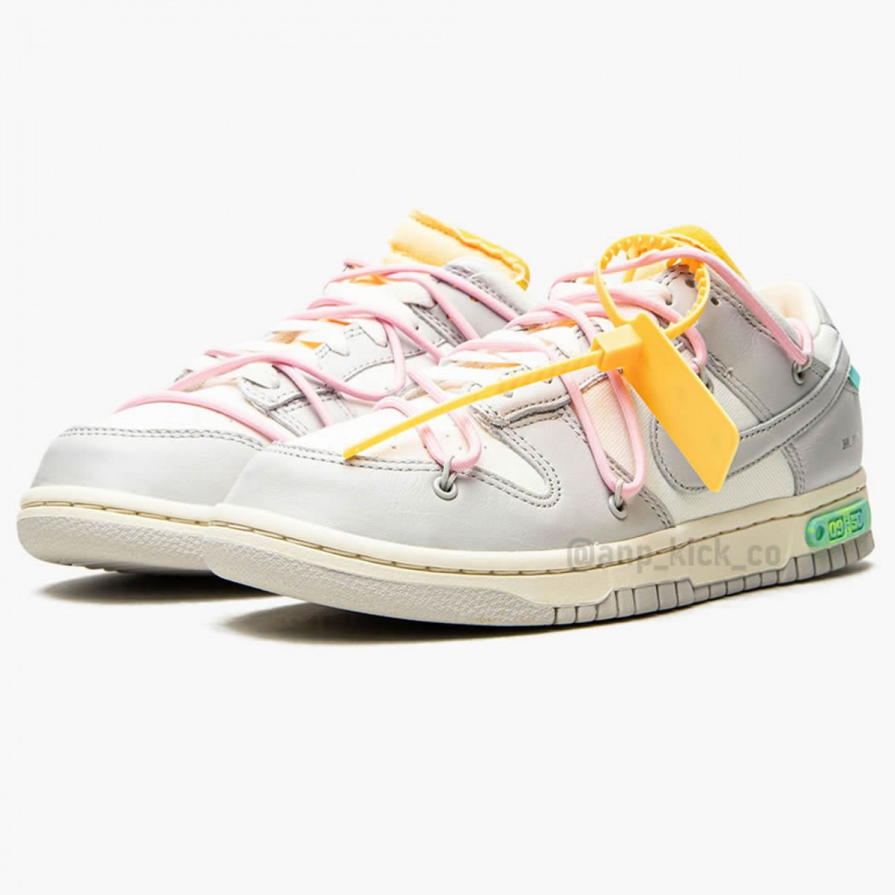 Nike SB Dunk Low Off-White Lot 09 OF 50 DM1602-109