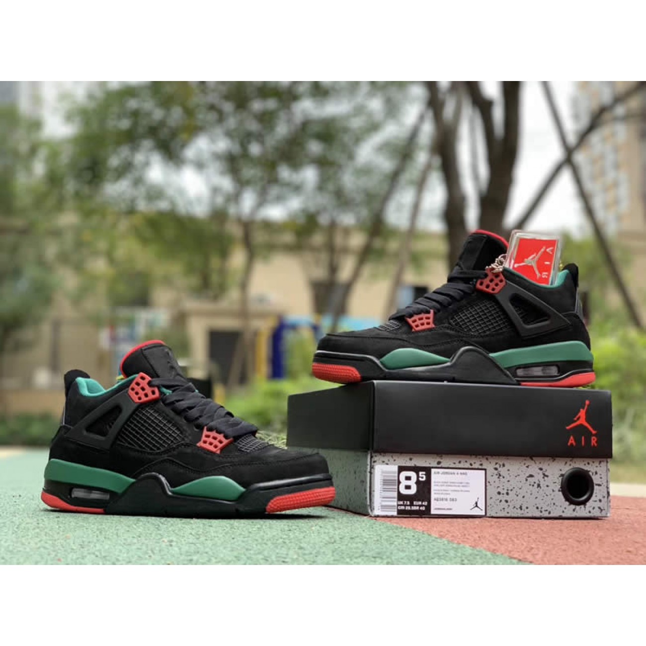 Air Jordan 4 NRG Colorways Gorge Green x Gucci-Inspired AJ4 Release AQ3816-063