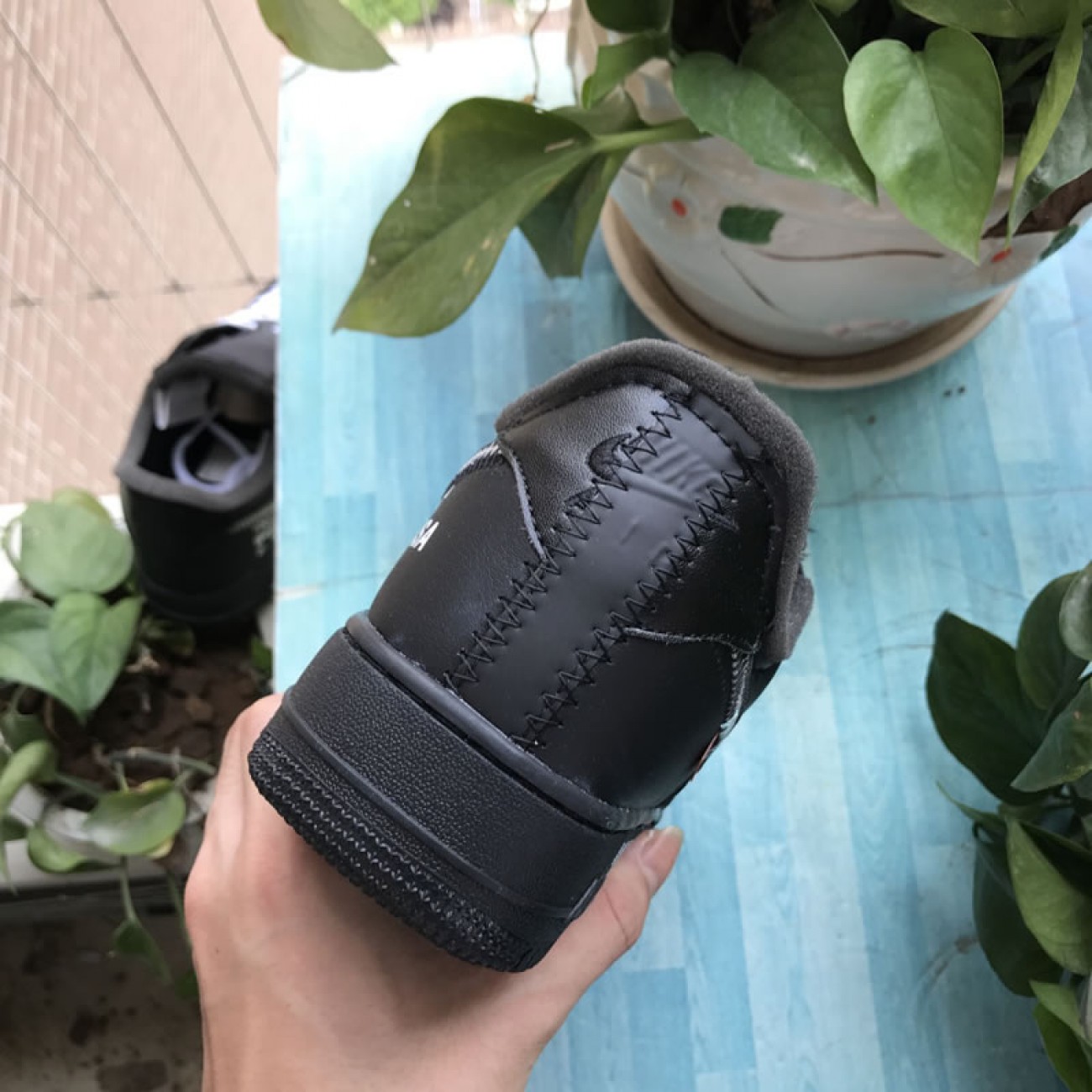 Nike Air Force 1 '07 Virgil x MoMa Off-White AV5210-001 Black/Metallic Silver