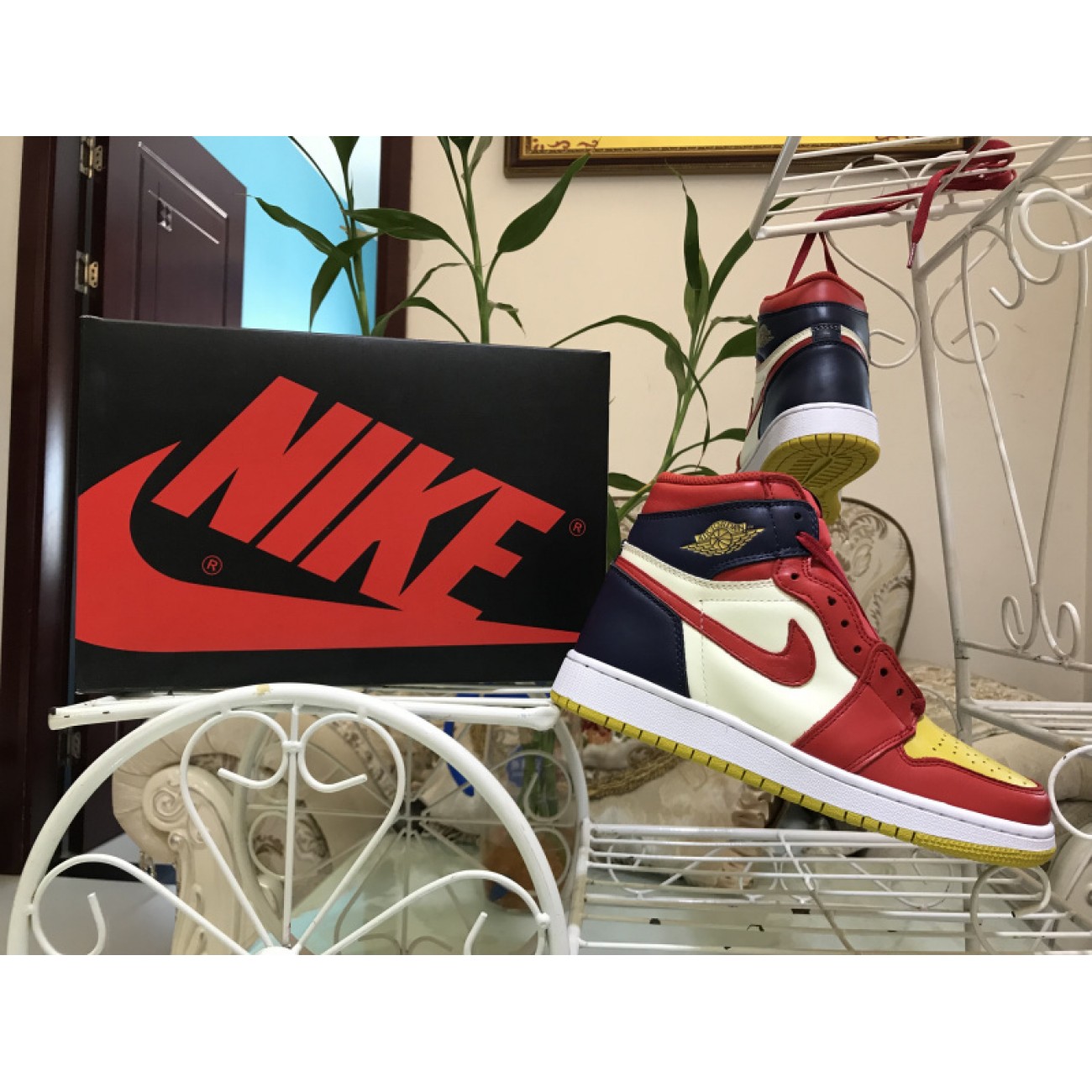 Air Jordan 1 Retro High OG BG 575441-600