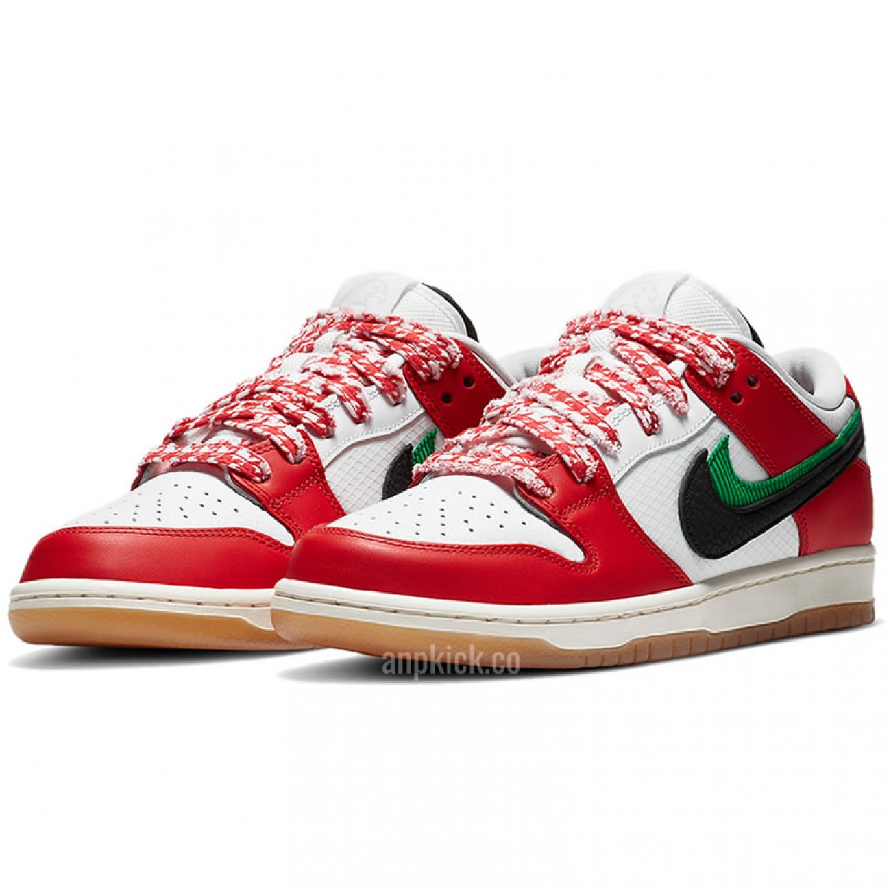 Frame Skate x Nike SB Dunk Low Habibi CT2550-600