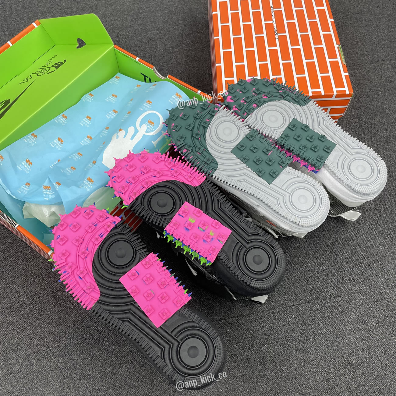 Off-White x Nike Air Force 1 Mid Black DO6290-001 White DO6290-100