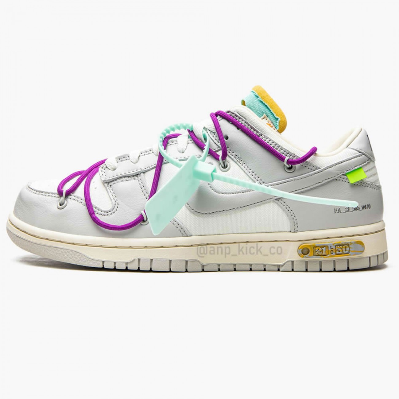 Nike SB Dunk Low Off-White Lot 21 OF 50 DM1602-100