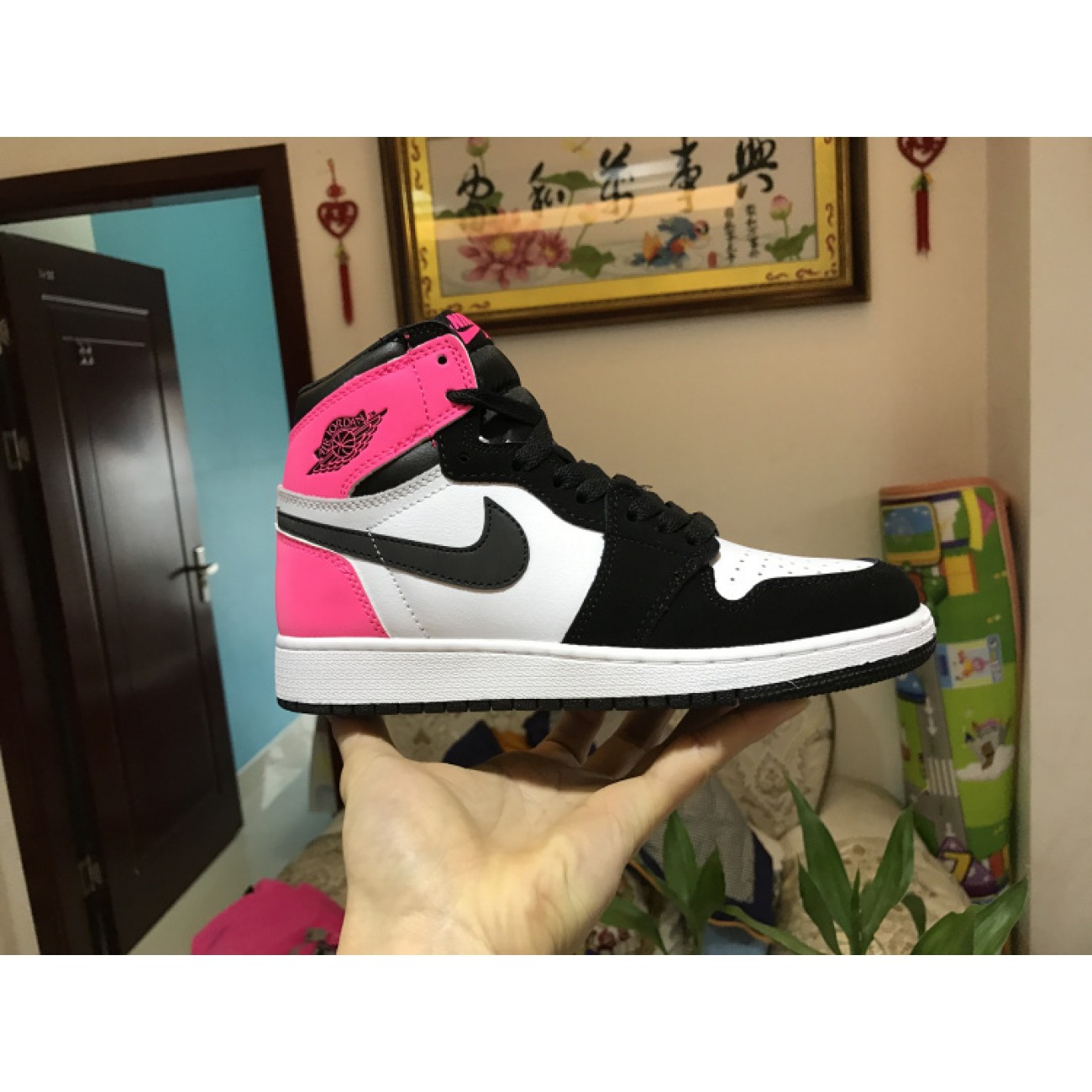 Air Jordan 1 GS Valentines Day 881426-009