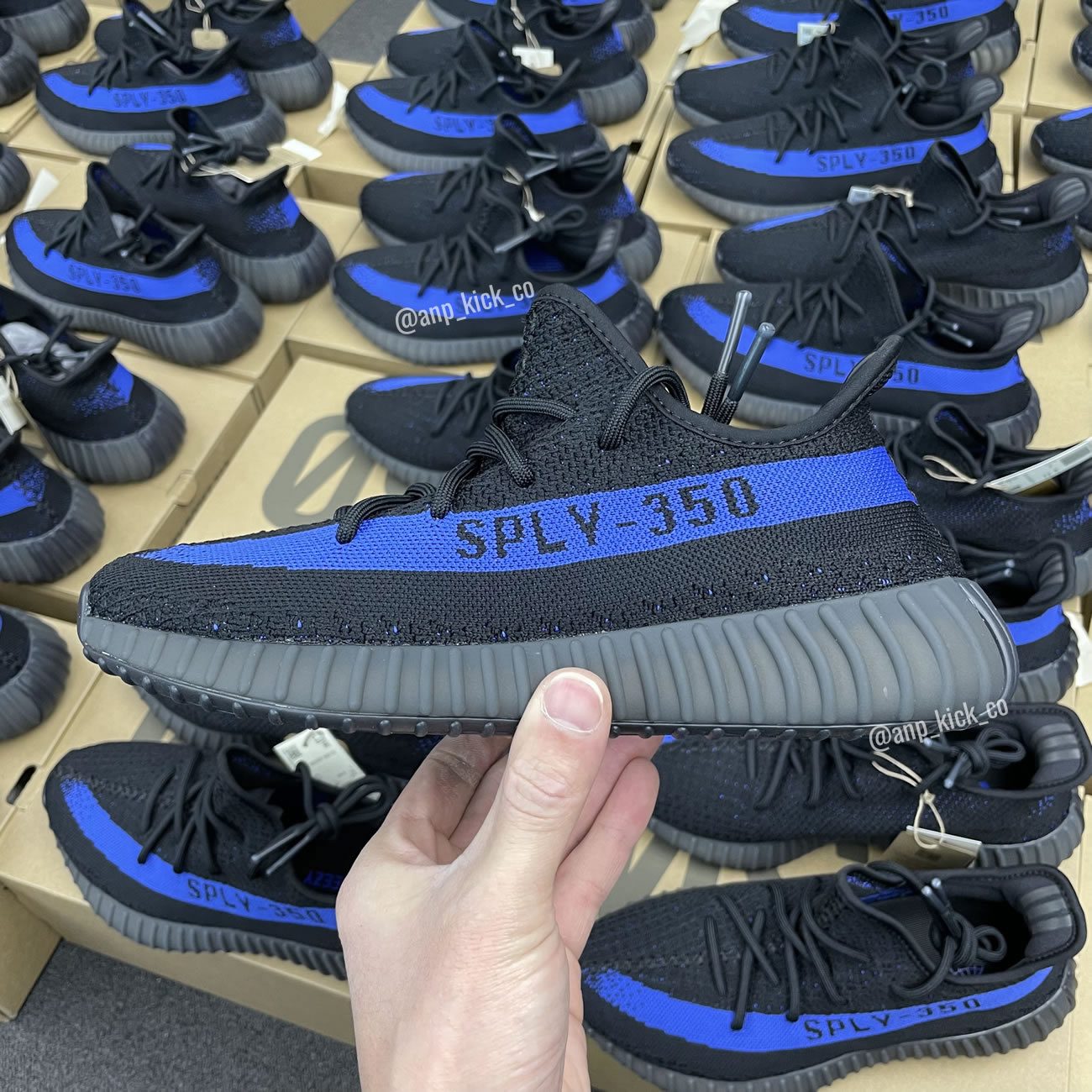 adidas Yeezy Boost 350 V2 Dazzling Blue GY7164