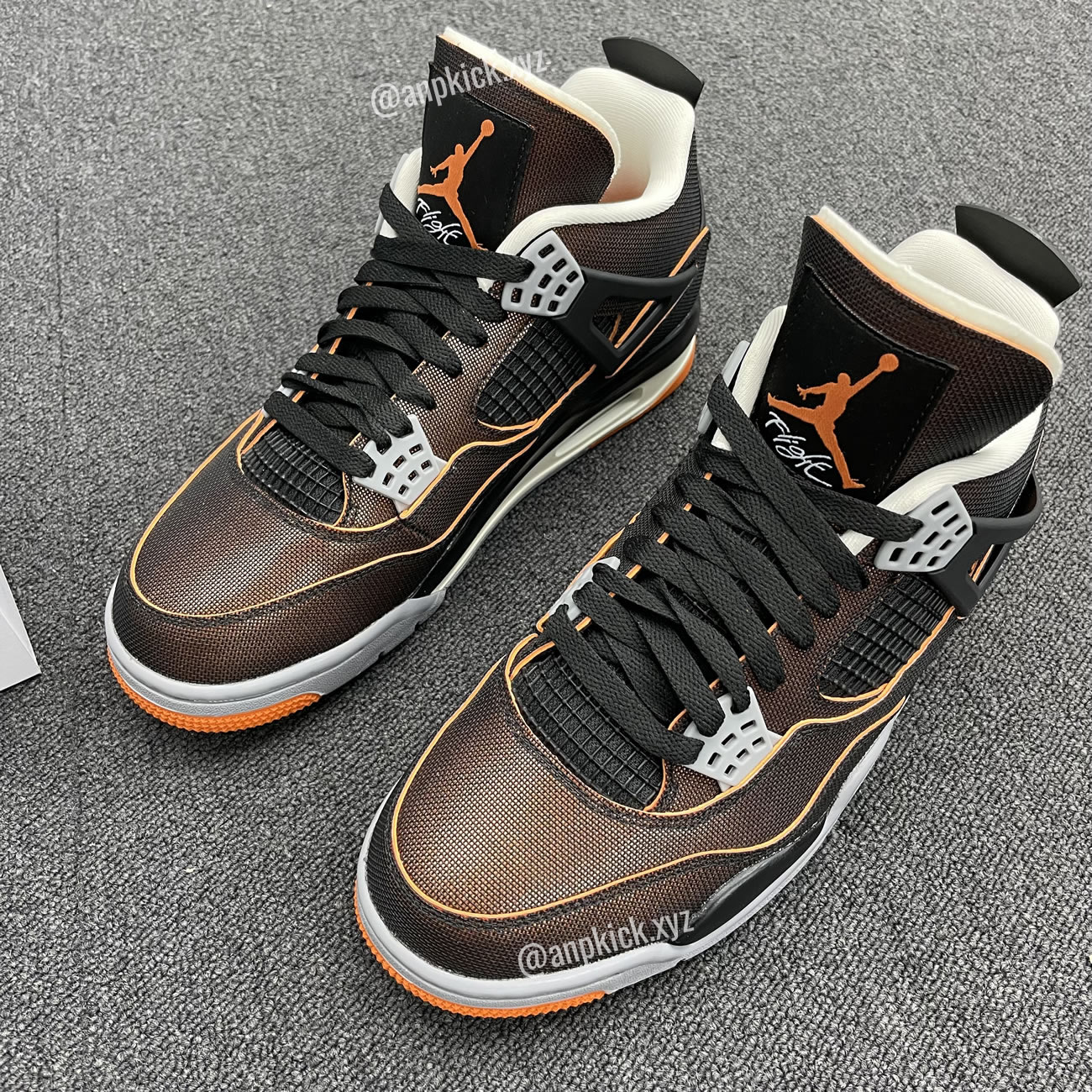 Air Jordan 4 Wmns Starfish CW7183-100