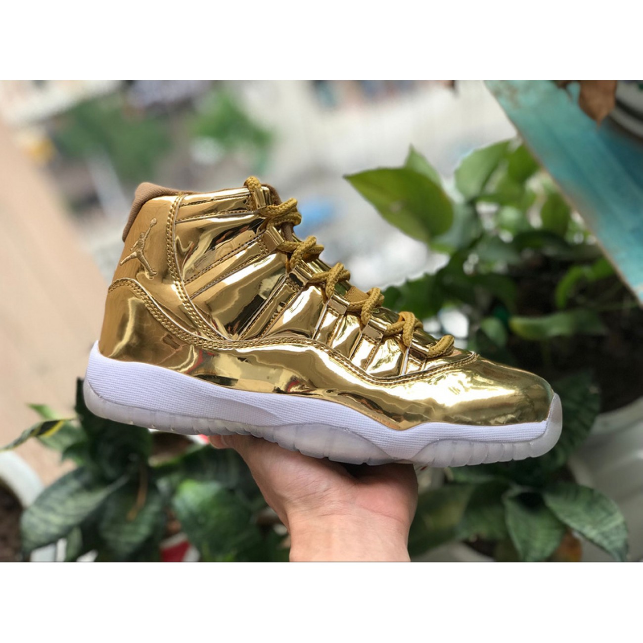 Air Jordan 11 Liquid Gold 378038-103