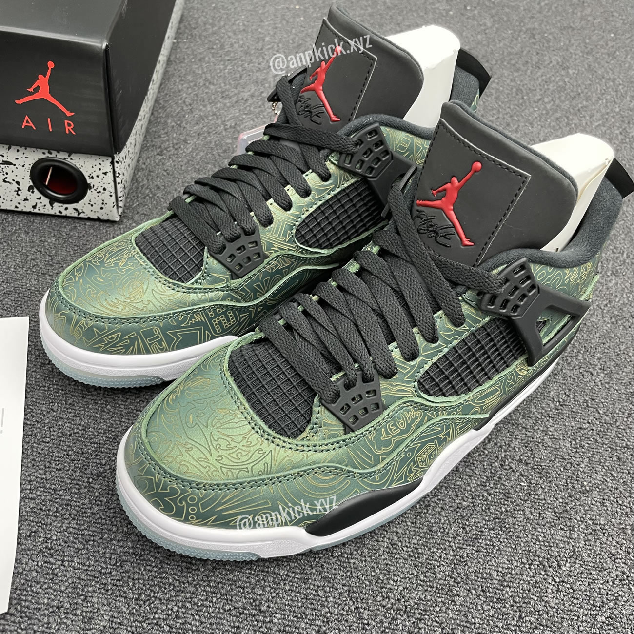 Jalen Ramsey x Air Jordan 4 Retro Laser Green Happy Holidays CW0897-101