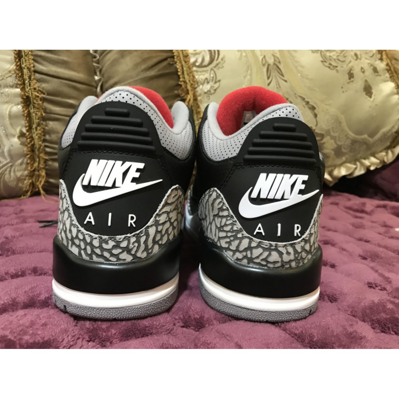 Air Jordan 3 Black Cement 854262-001