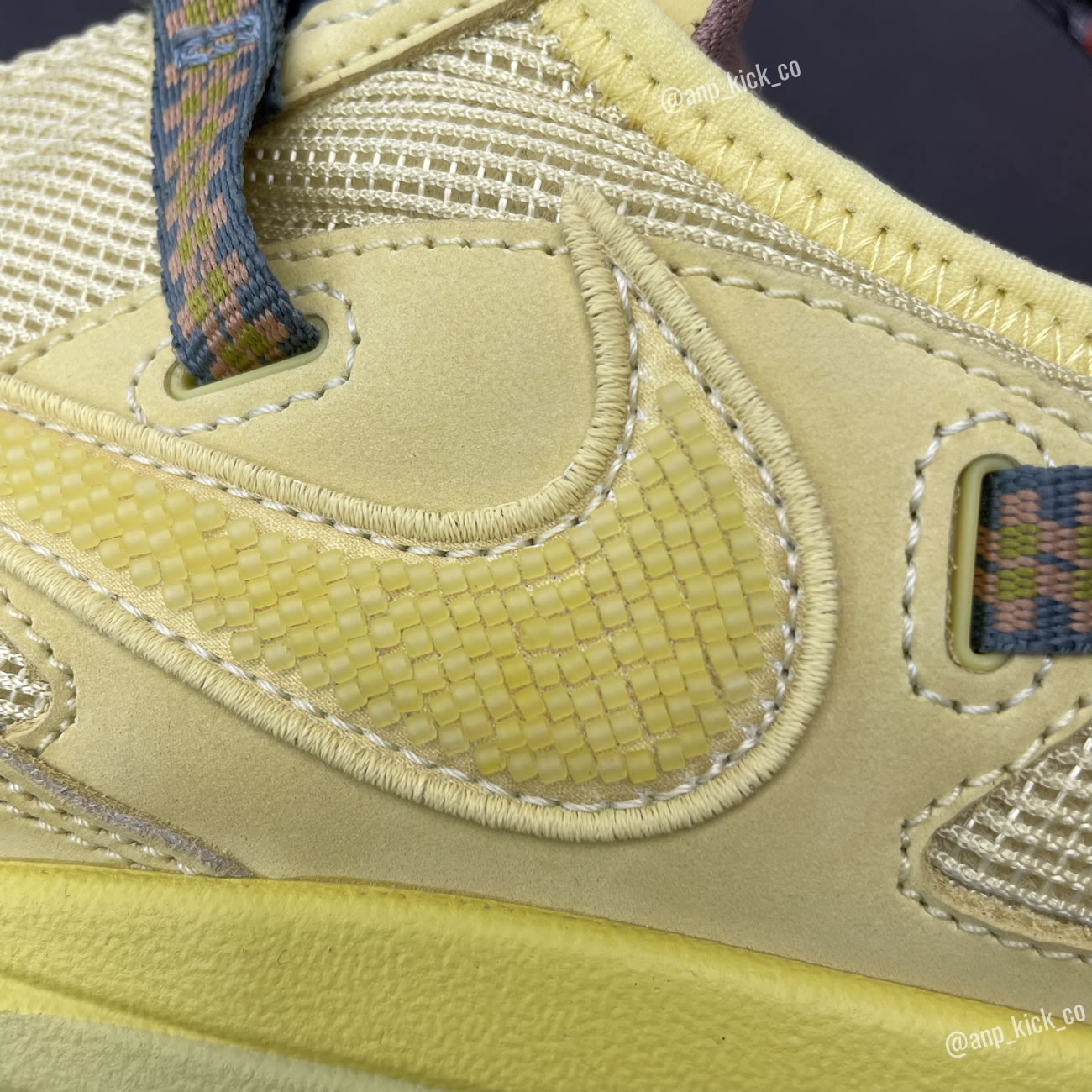 Travis Scott x Nike Air Max 1 Saturn Gold DO9392-700