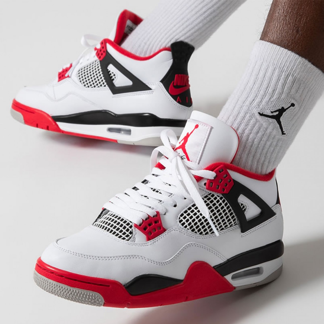 Air Jordan 4 Retro OG Fire Red 2020 DC7770-160