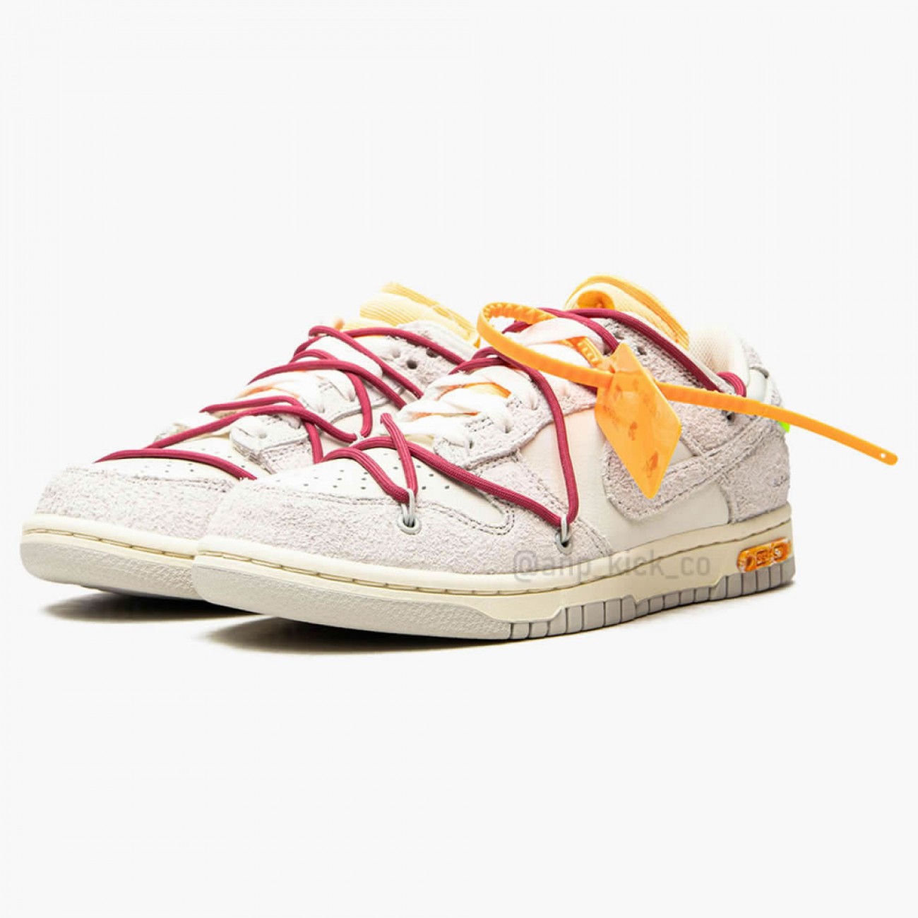 Nike SB Dunk Low Off-White Lot 35 OF 50 DJ0950-114