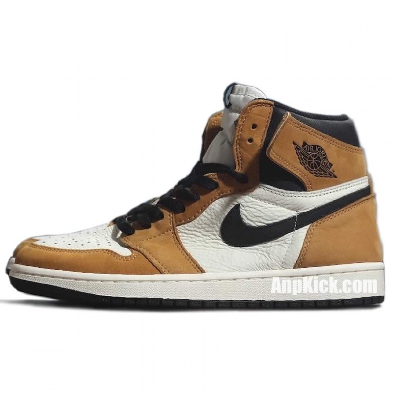 Air Jordan 1 Retro High OG Wheat AJ1 White Black And Yellow/Gold 555088-700