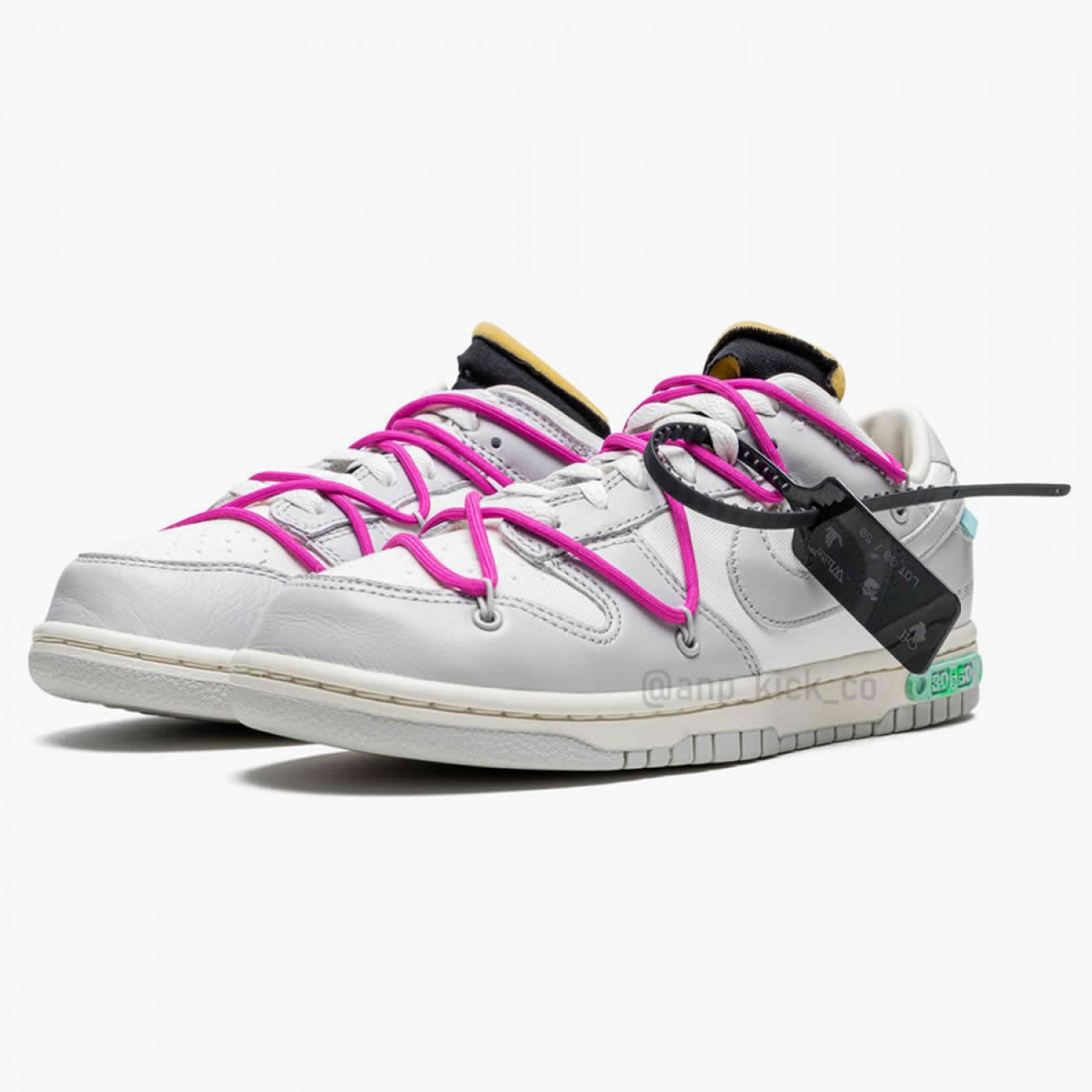 Nike SB Dunk Low Off-White Lot 30 OF 50 DM1602-122