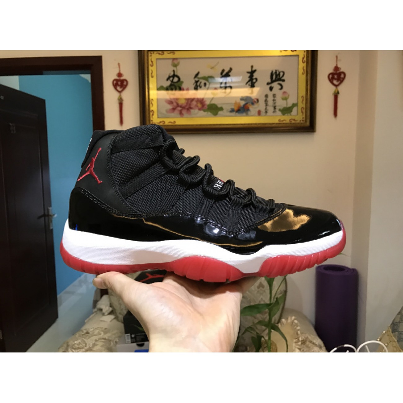 Air Jordan 11 Bred 378037-010