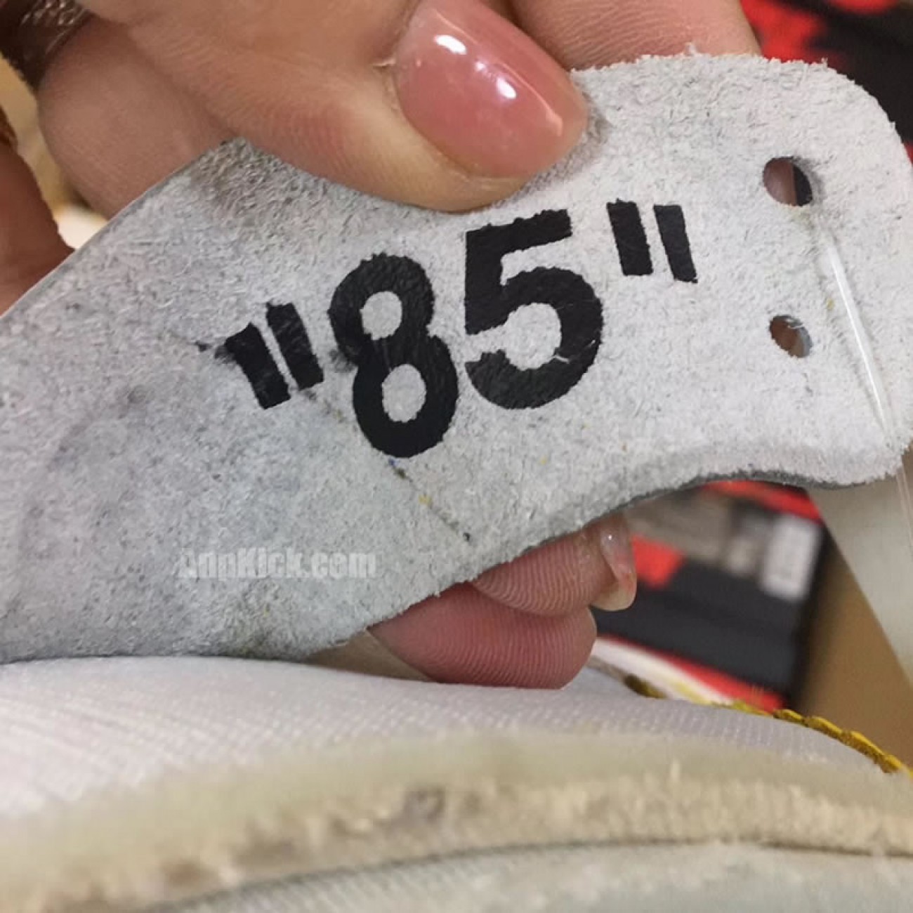 Off-White x Air Jordan 1 Yellow Chicago New Release For Sale