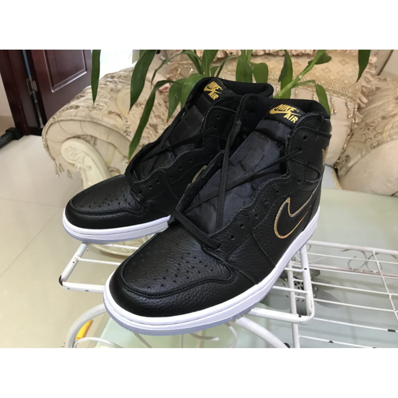 Air Jordan 1 Retro OG AJ1 Los Angeles 555088-031