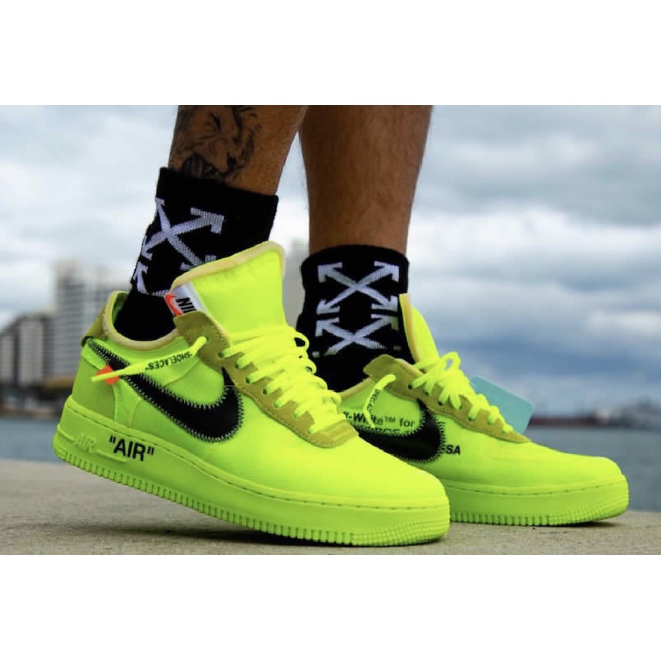 Off-White x Nike Air Force 1 Low Volt Green Release Date AO4606-700