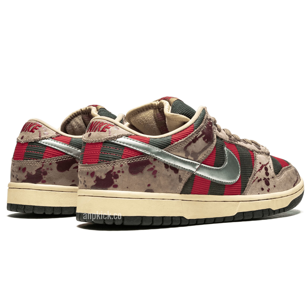 Nike Dunk SB Low Freddy Kruger 313170-202