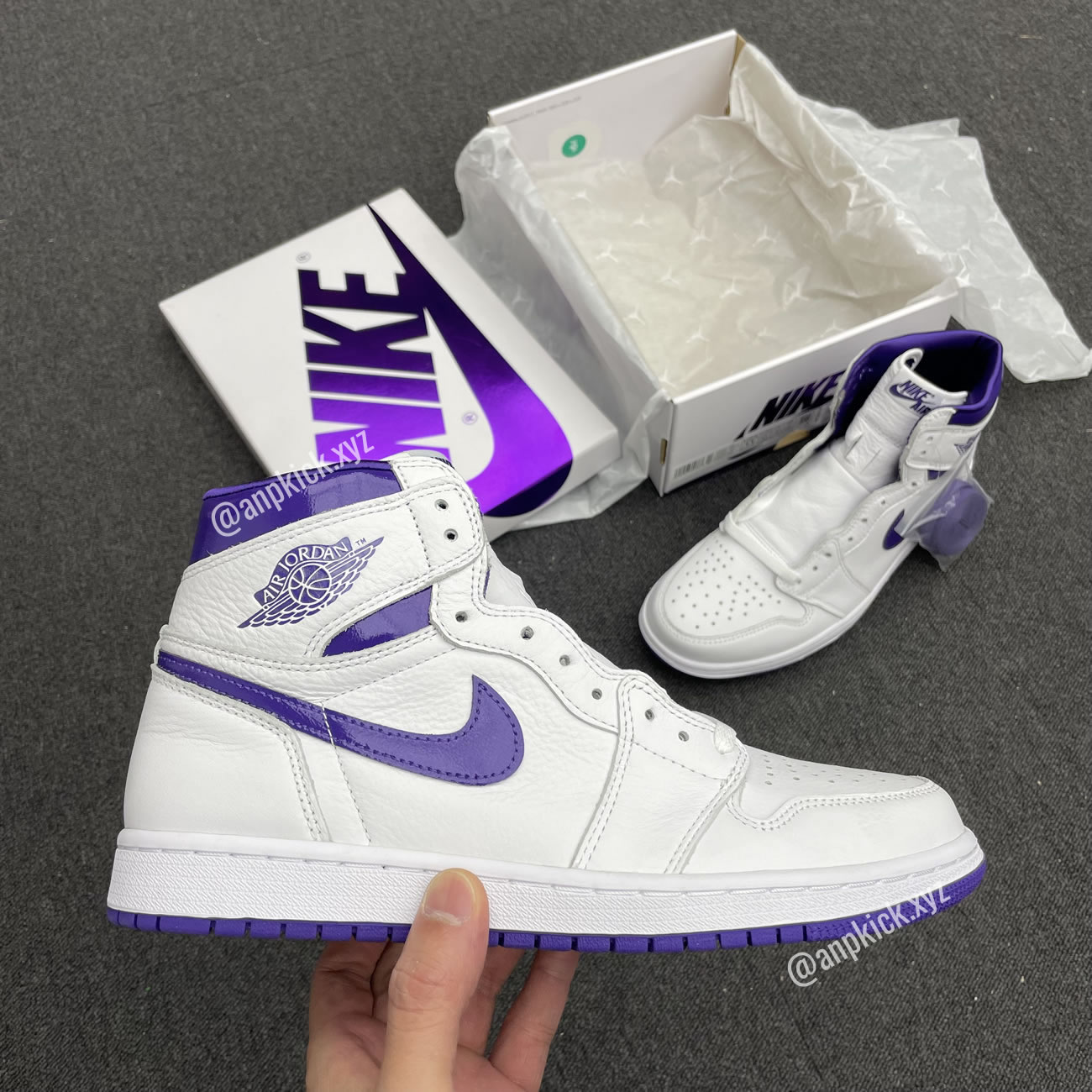 Air Jordan 1 Retro High Wmn's Court Purple CD0461-151
