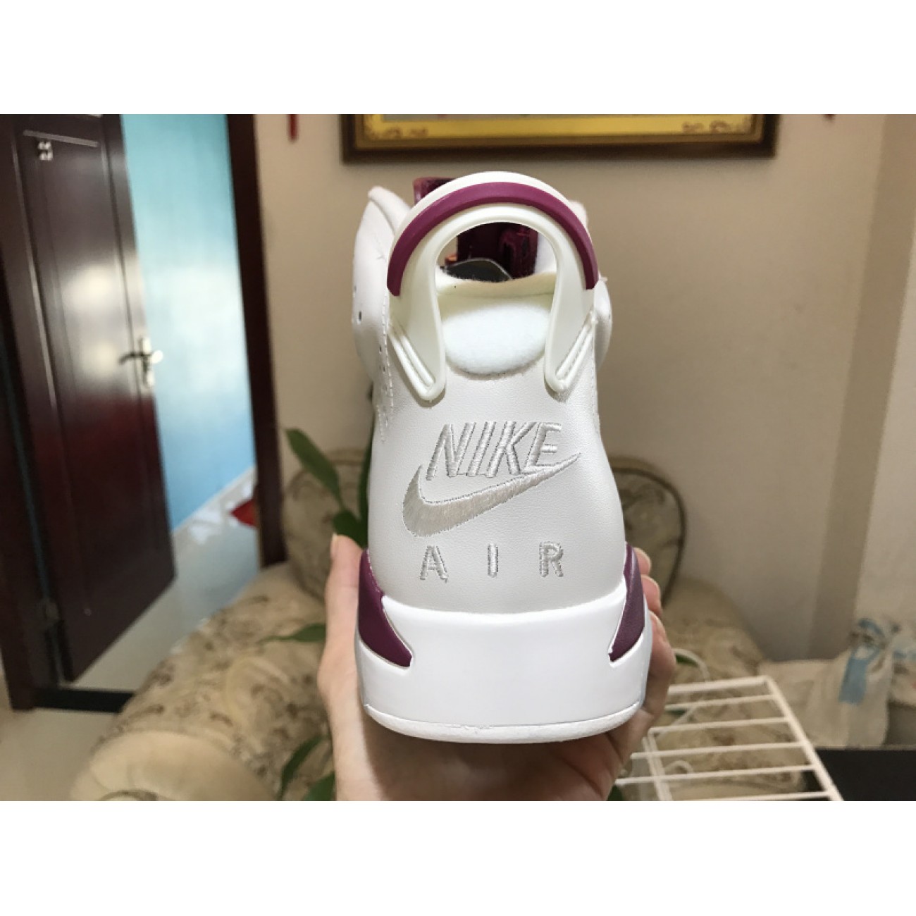 Air Jordan 6 Maroon 384664-116