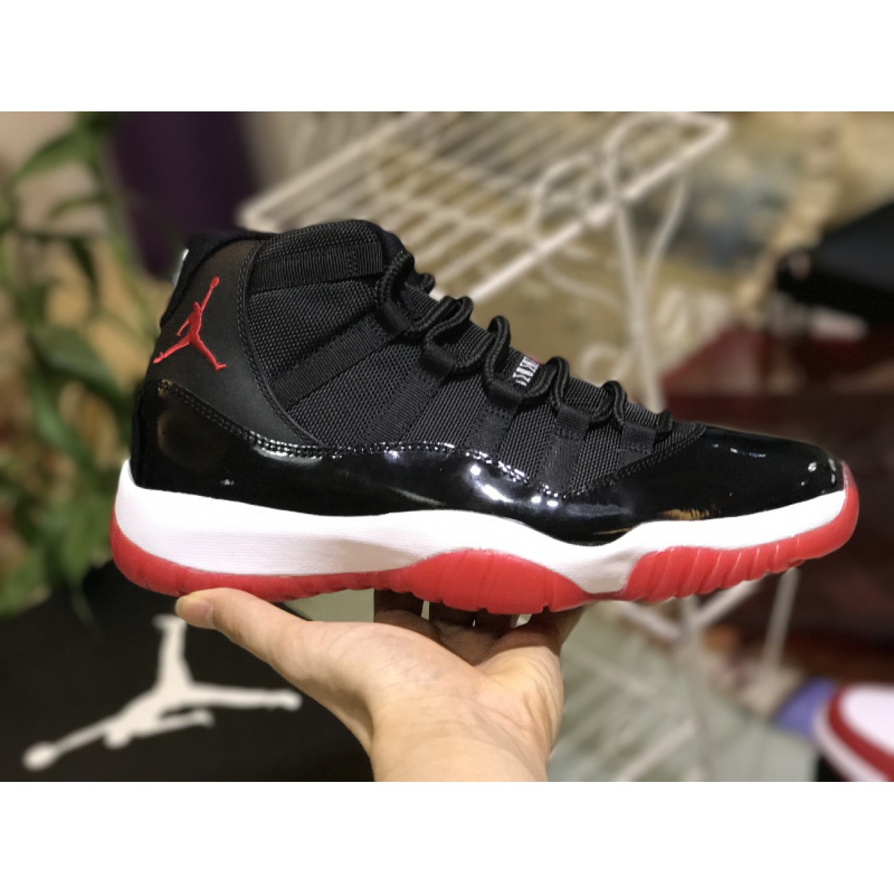 Air Jordan 11 Bred 378037-010