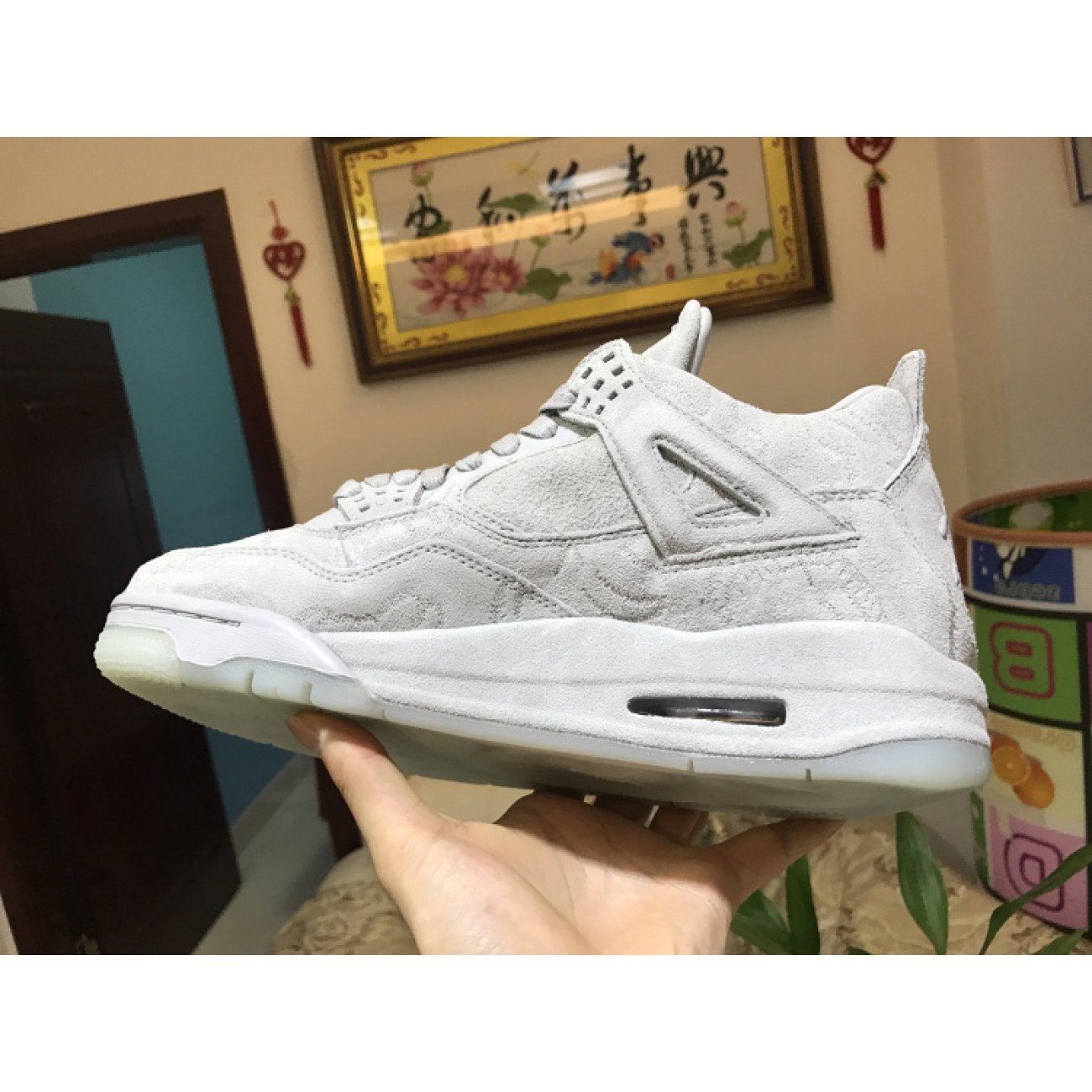 Air Jordan 4 x KAWS White 930155-100