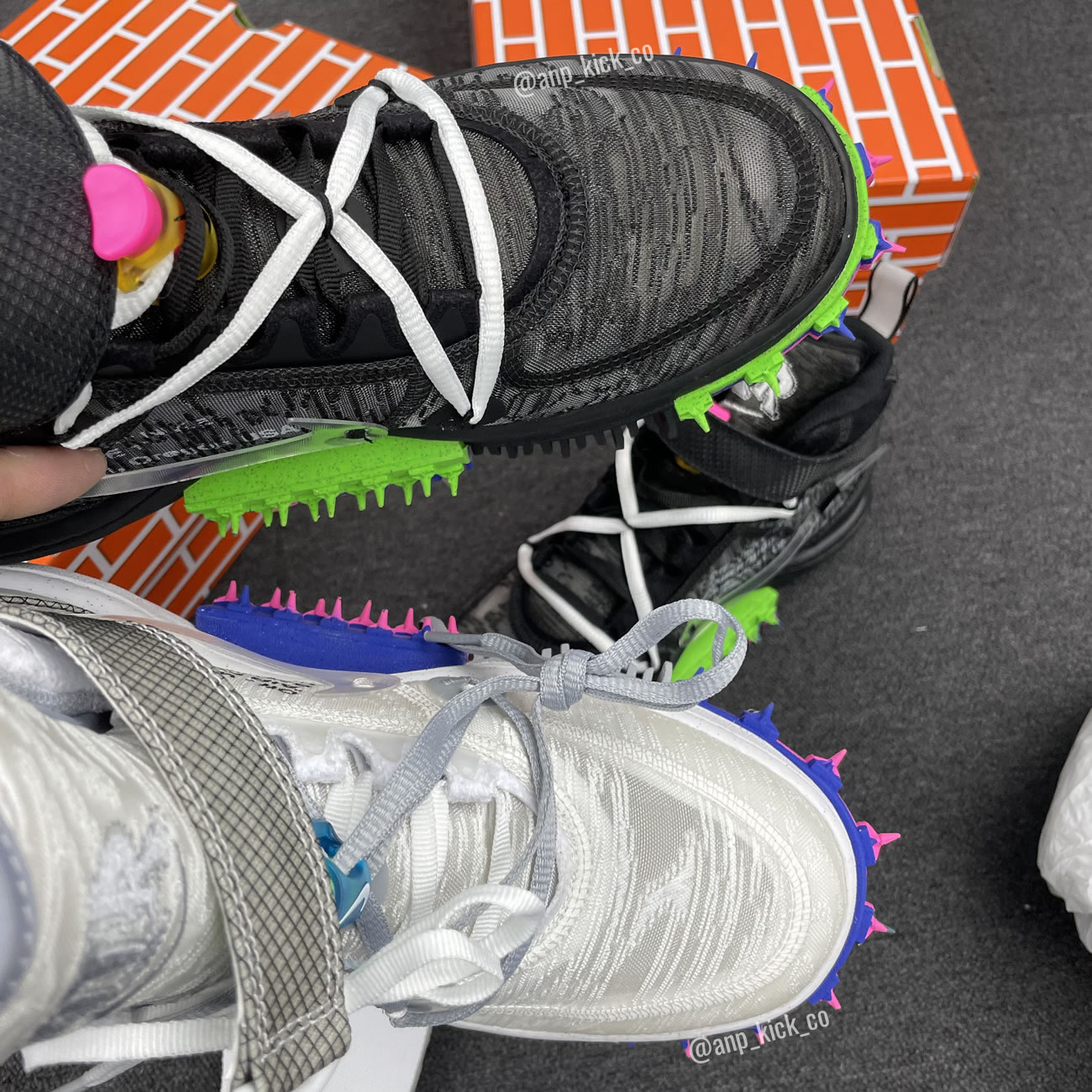 Off-White x Nike Air Force 1 Mid Black DO6290-001 White DO6290-100