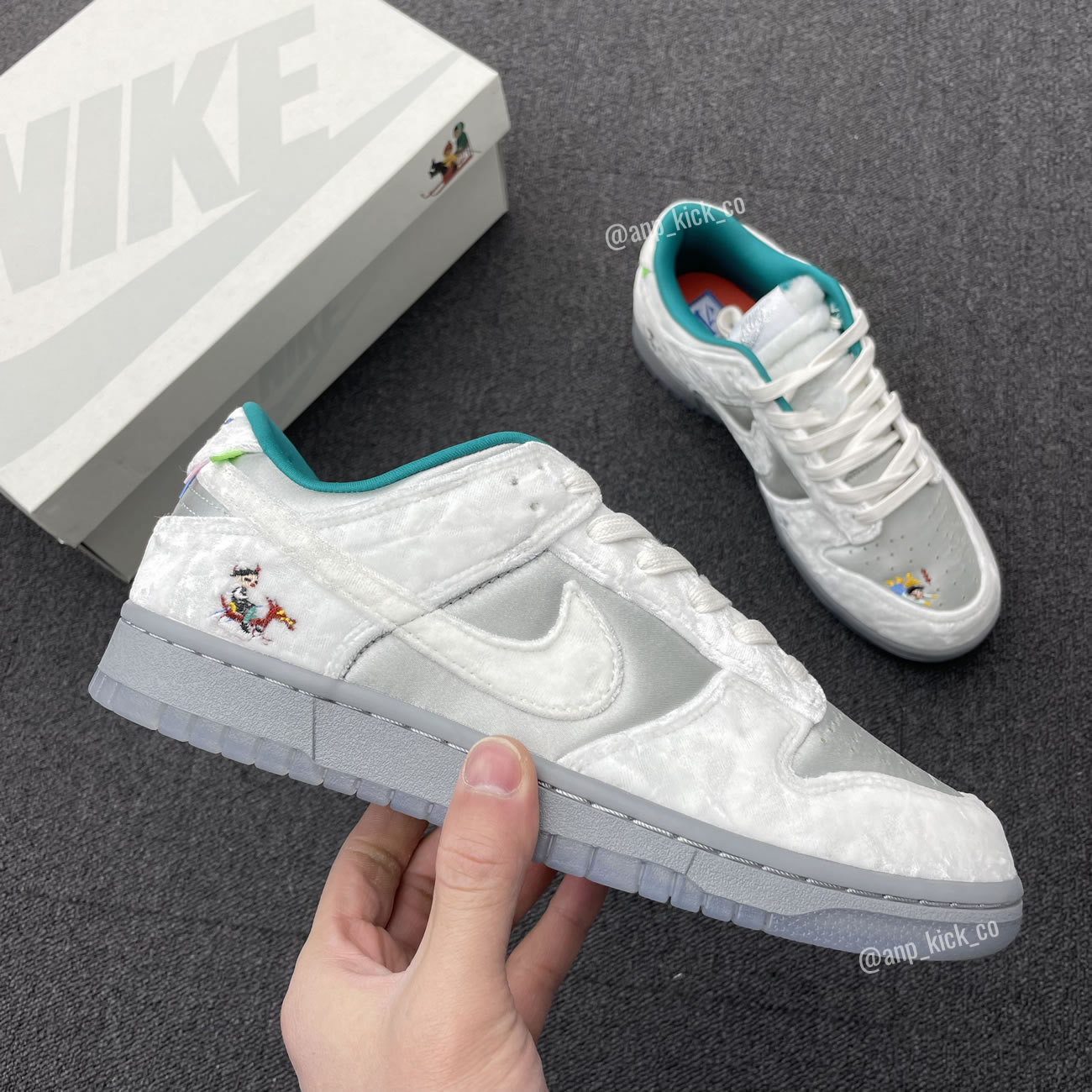 Nike Dunk Low ICE White/Silver-Blue DO2326-001