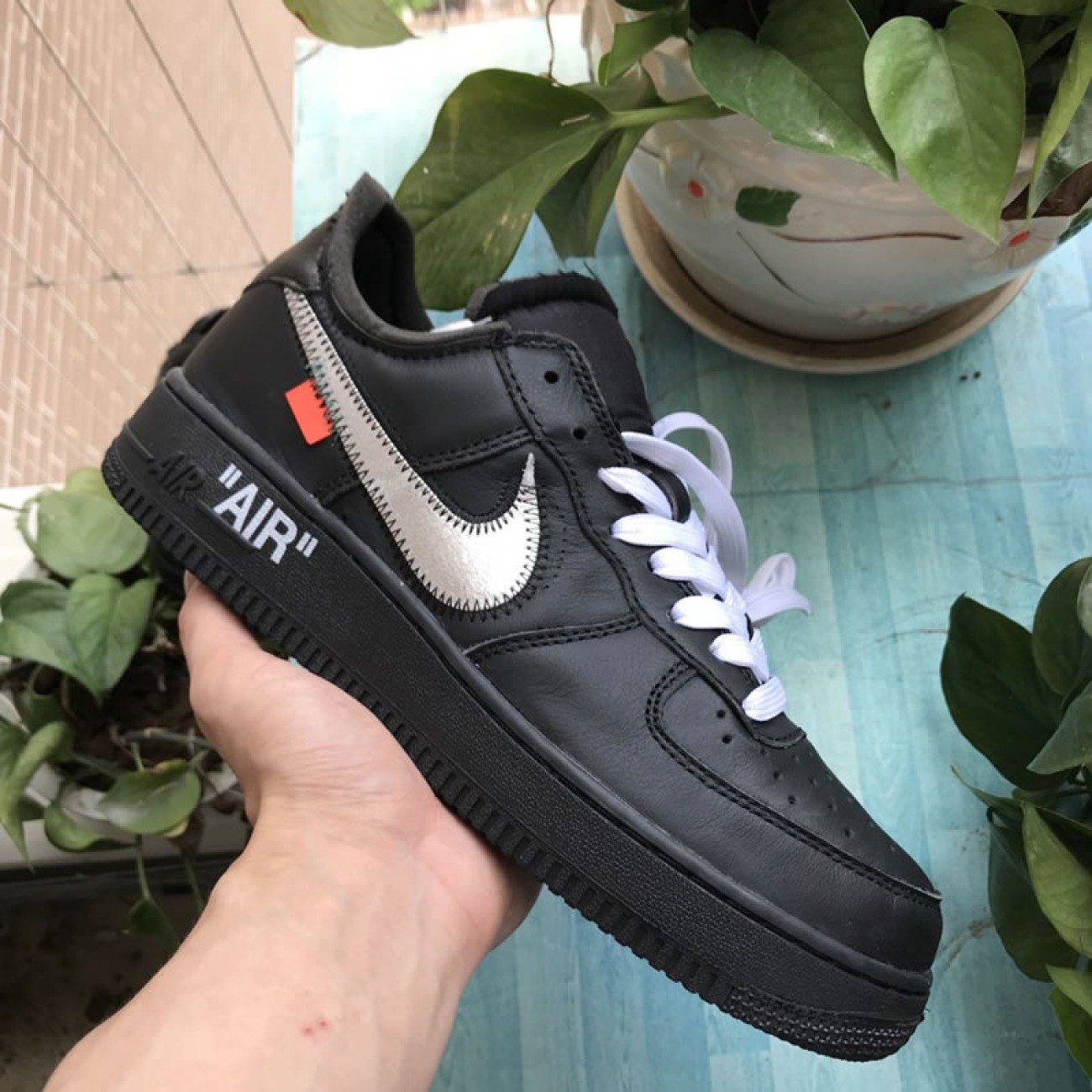 Nike Air Force 1 '07 Virgil x MoMa Off-White AV5210-001 Black/Metallic Silver