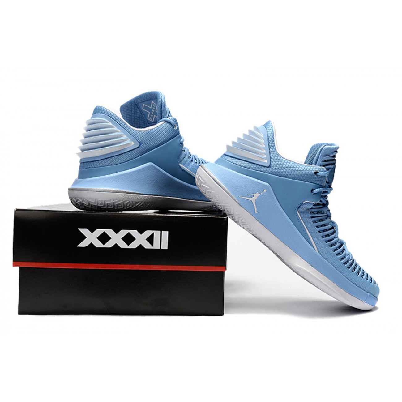 Air Jordan 32 XXXII Low UNC / Lightblue